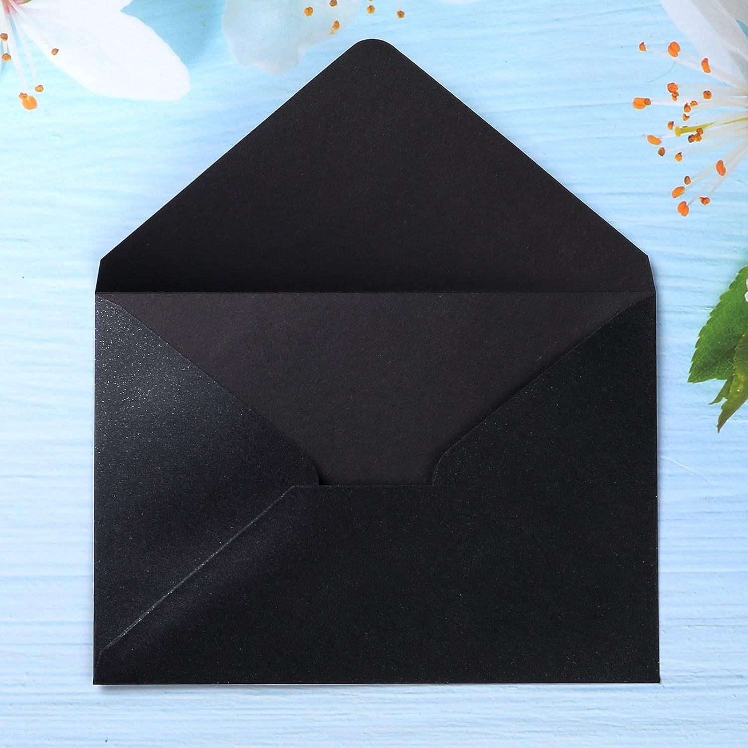 50 Pieces/Pack A7 Envelopes, 5.25 X 7.5'' Black Shiny Envelopes Perfect for 5X7'' Invitation Cards, Weddings Invitations, Photos, Greeting Cards, Christmas Gift Cards