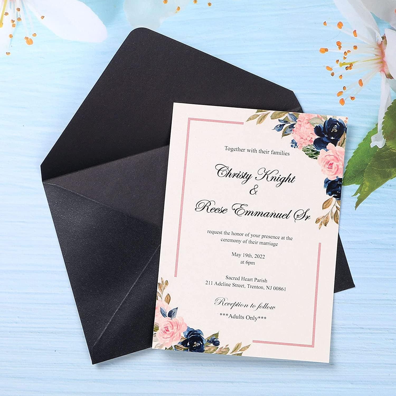 50 Pieces/Pack A7 Envelopes, 5.25 X 7.5'' Black Shiny Envelopes Perfect for 5X7'' Invitation Cards, Weddings Invitations, Photos, Greeting Cards, Christmas Gift Cards