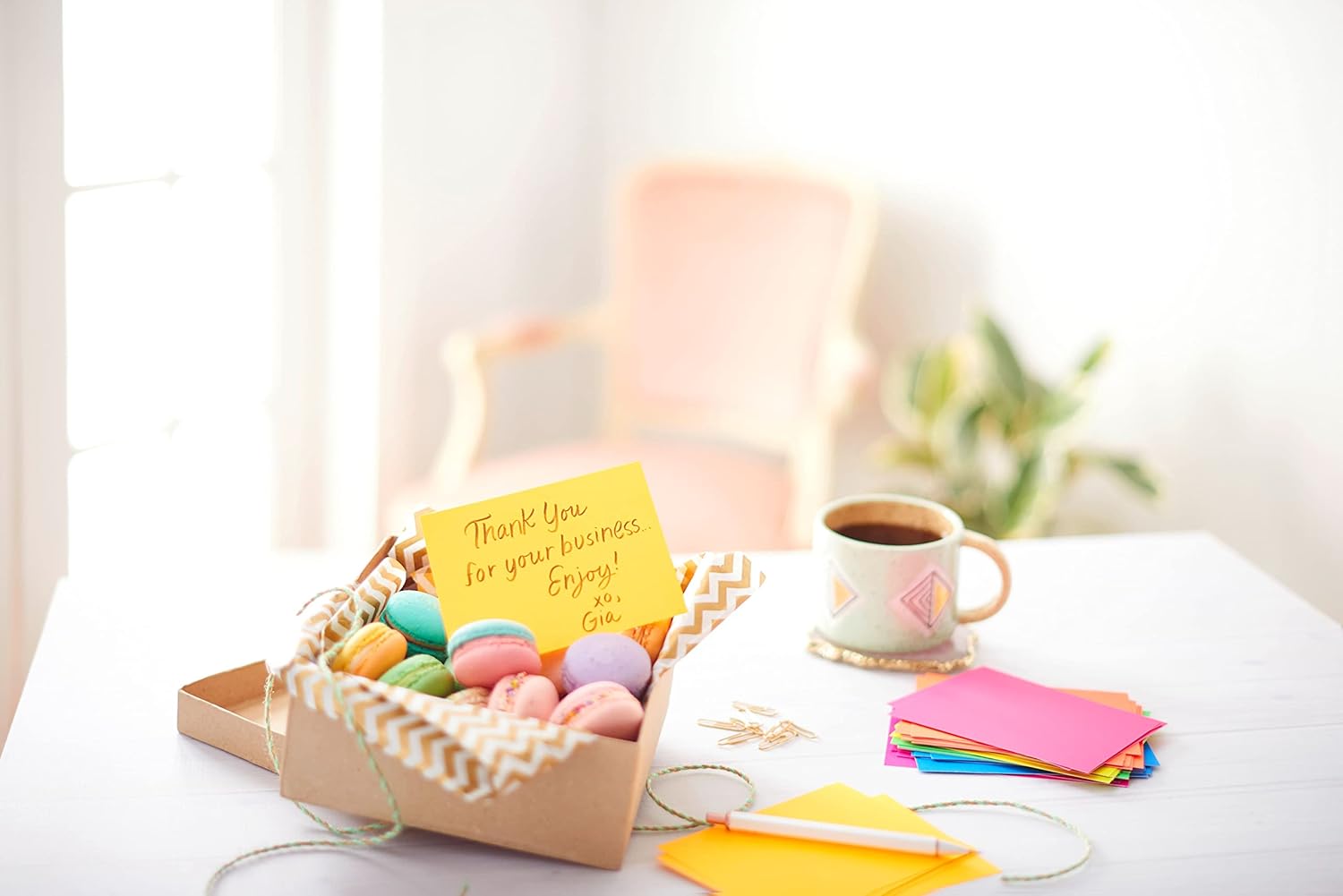 Single Panel Blank Cards with Envelopes, Rainbow Colors (200-Count)