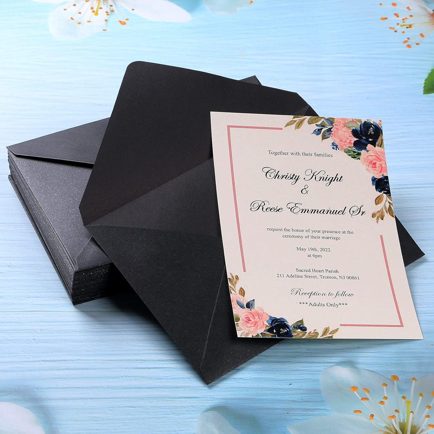 50 Pieces/Pack A7 Envelopes, 5.25 X 7.5'' Black Shiny Envelopes Perfect for 5X7'' Invitation Cards, Weddings Invitations, Photos, Greeting Cards, Christmas Gift Cards